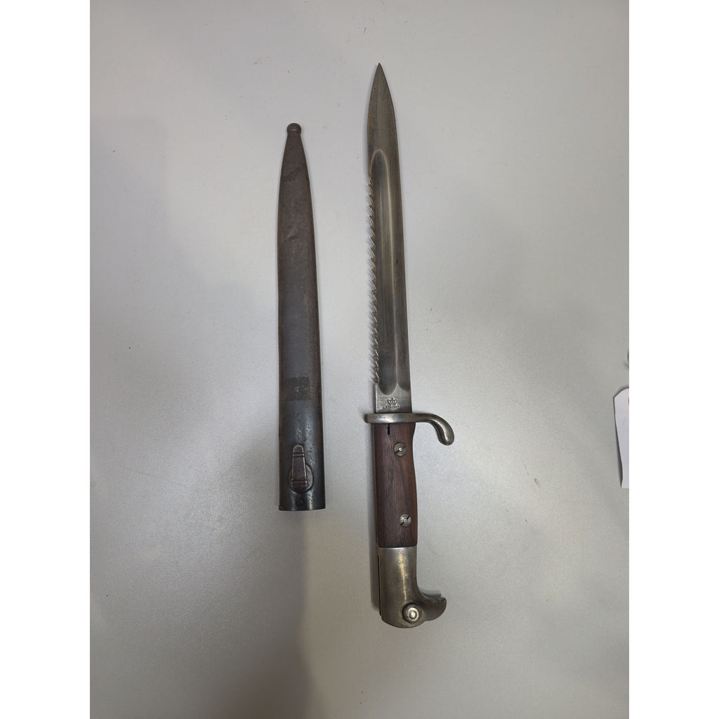 German Erfurt S98/05 Sawback Bayonet with Scabbard