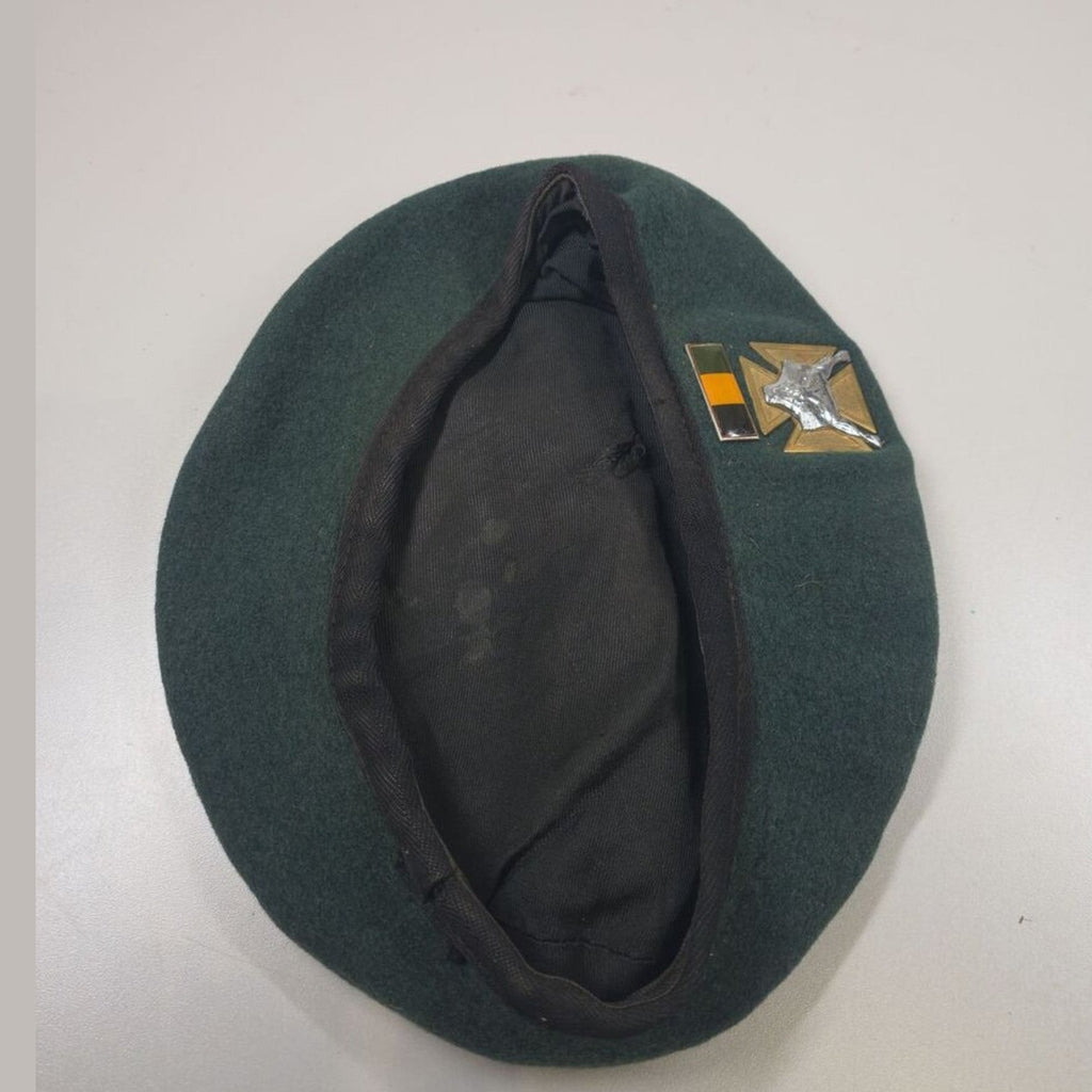 South African Defence Force Infantry Green Beret with Lynx/Caracal Badge